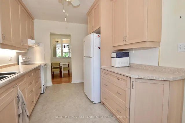 Additional image 7 of 728 Ashley Ave