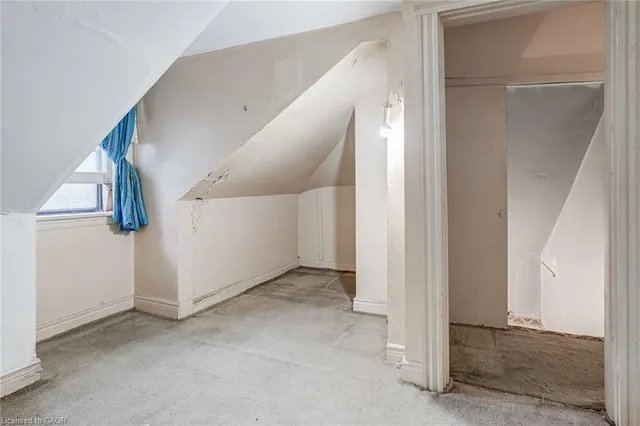 Additional image 38 of 99 Blake St