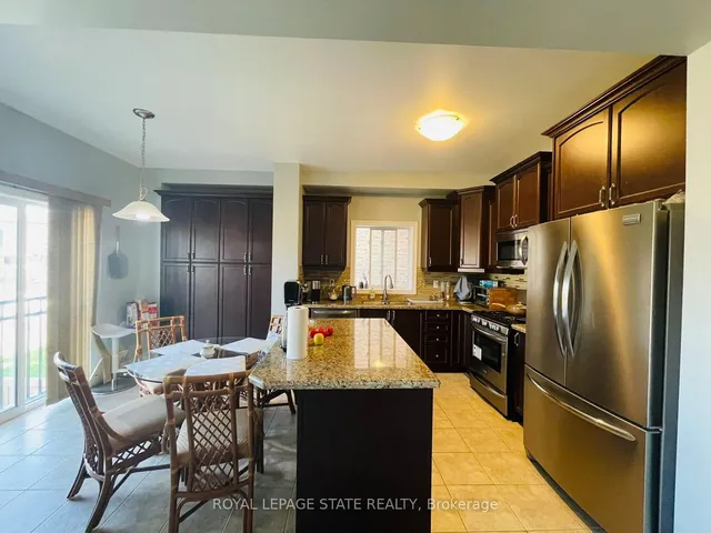 Additional image 6 of 61 Irwin Ave