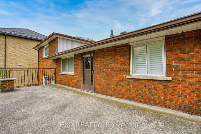 Additional image 32 of 633 Rosseau Rd