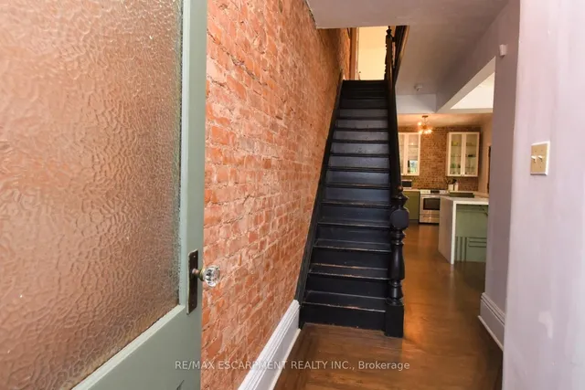 Additional image 6 of 150 Victoria Ave