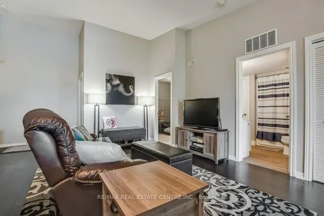 Additional image 11 of 1479 Maple Ave Unit 407