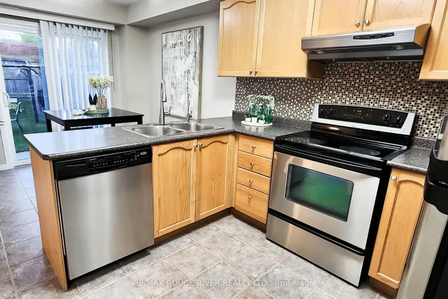 Additional image 9 of 74 Meadow Wood Cres