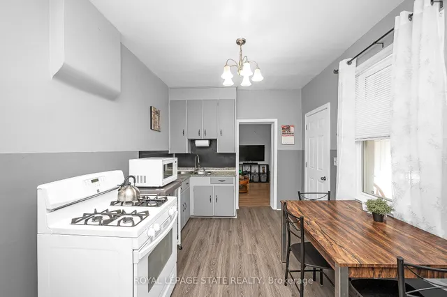 Additional image 19 of 127 East Ave