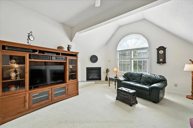 Additional image 18 of 3333 New St Unit 18