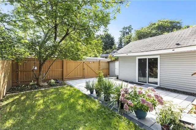 Additional image 32 of 99 Burris St