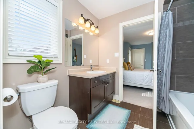 Additional image 27 of 9 Lorupe Crt