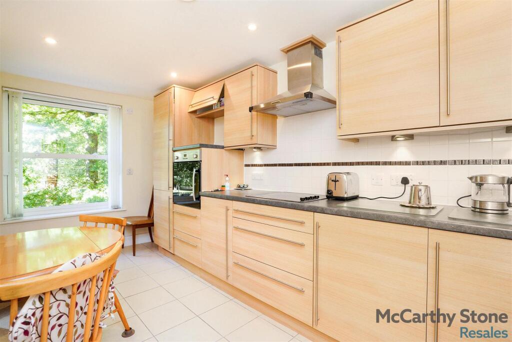 Additional image 26 of Peel Court, College Way, Welwyn Garden City, Hertfordshire, AL8 6DG