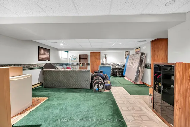 Additional image 38 of 65 Ellington Ave