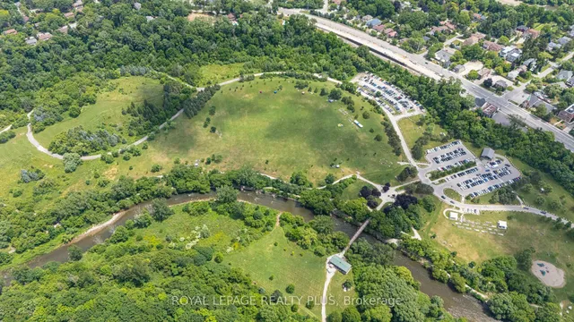 Additional image 21 of 2063 Cavendish Dr