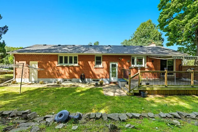 Additional image 31 of 894 Bishop Pl