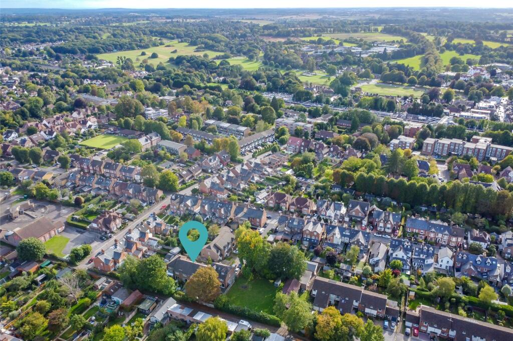 Additional image 11 of Betjeman Close, Harpenden, Hertfordshire, AL5