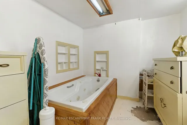 Additional image 28 of 210 EAST 12TH St