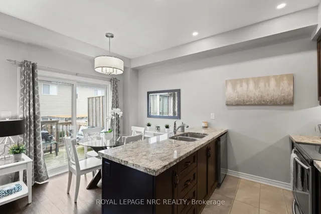 Additional image 8 of 377 Glancaster Rd Unit 15