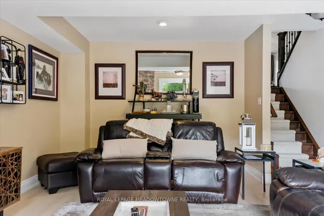 Additional image 32 of 59 Massena Dr