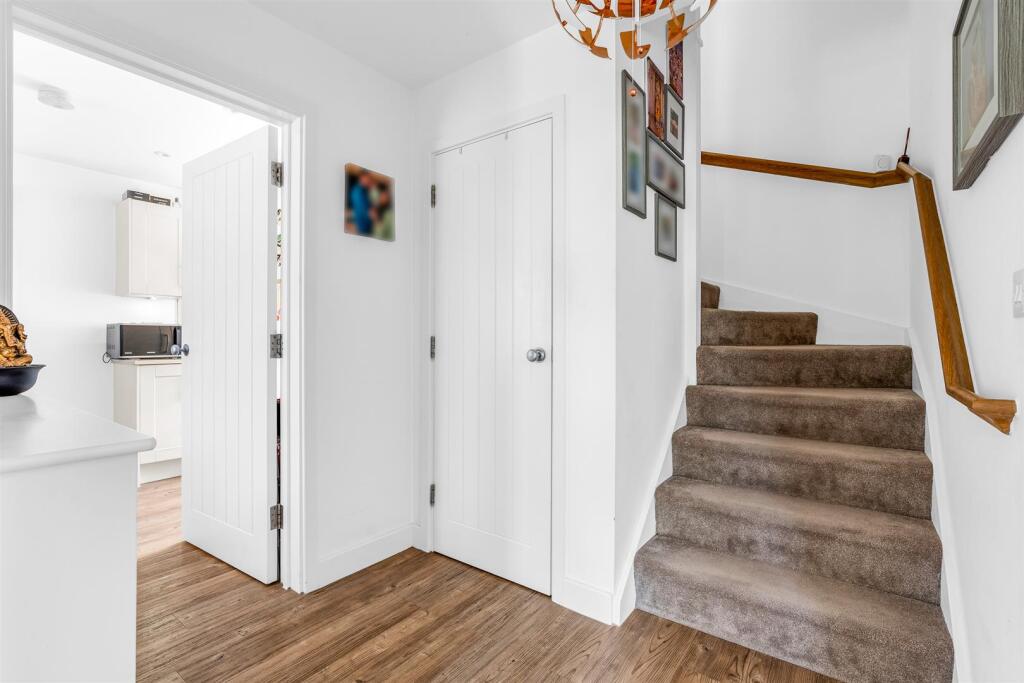 Additional image 3 of Appletree Way, Welwyn Garden City