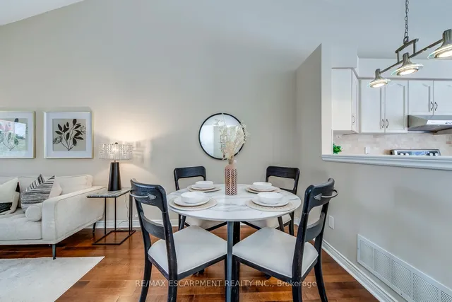 Additional image 8 of 2435 Woodward Ave Unit 15