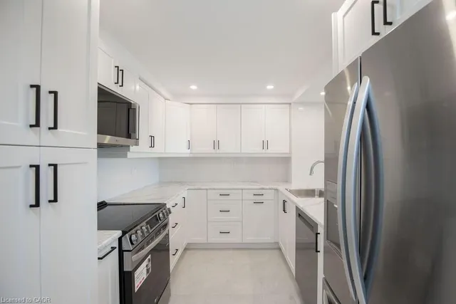 Additional image 19 of 495 Highway 8 Unit 210