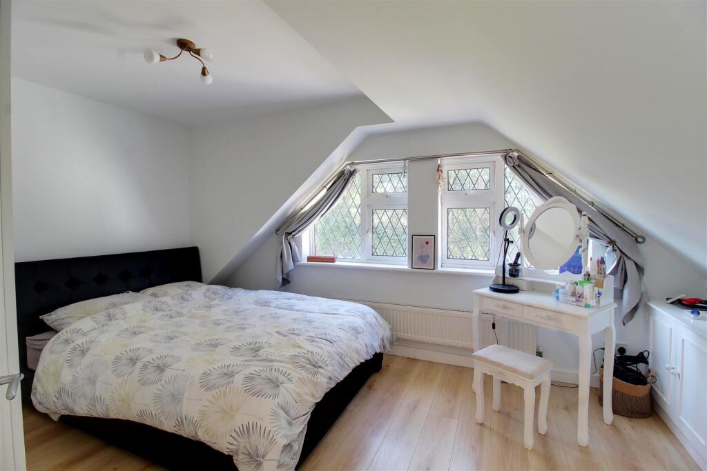 Additional image 11 of The Gardens, Brookmans Park