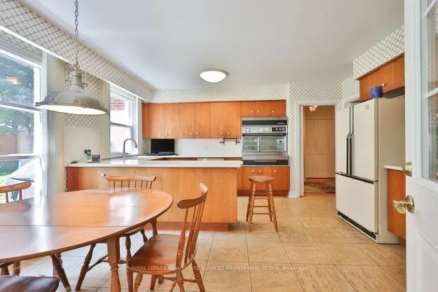 Additional image 17 of 152 Breckondale Crt