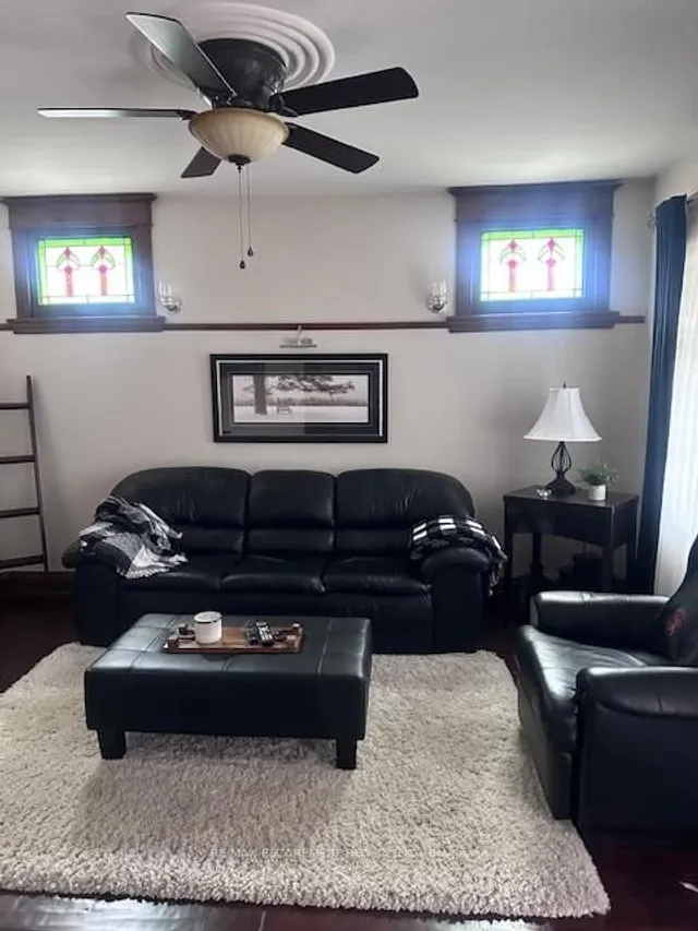 Additional image 7 of 84 Barons Ave