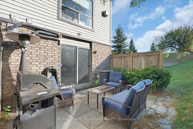 Additional image 42 of 384 Limeridge Rd Unit 11