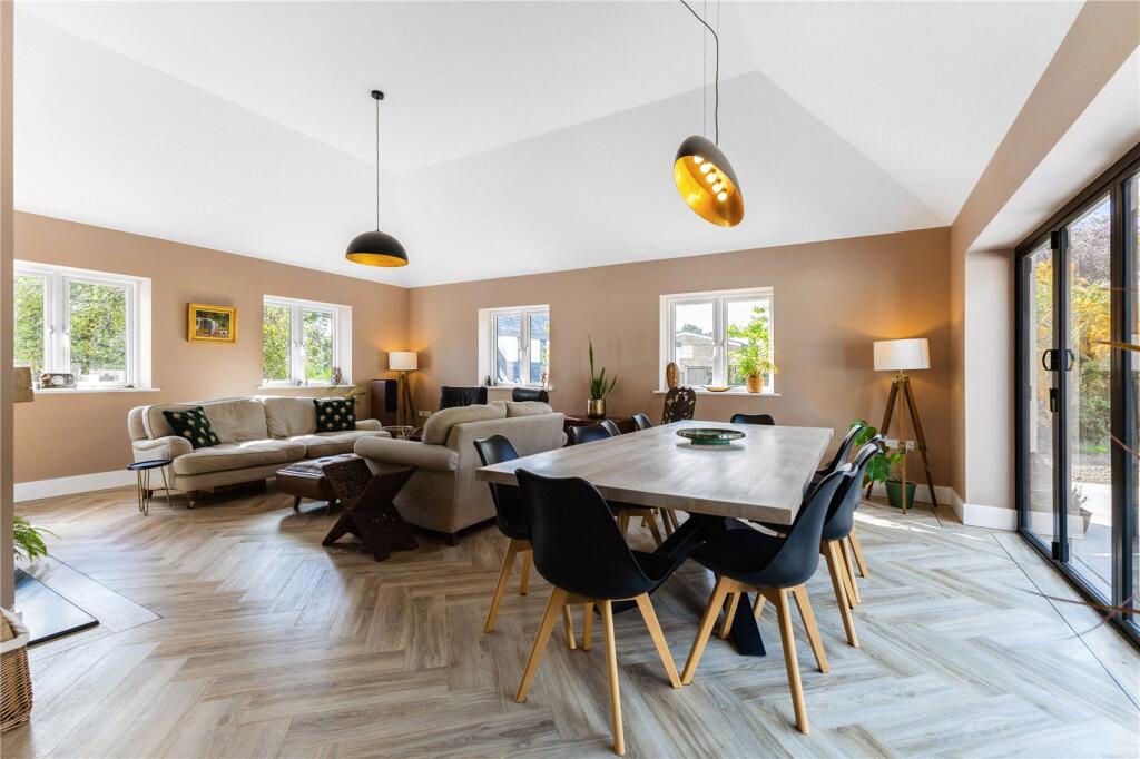 Additional image 10 of Reynards Road, Welwyn, Hertfordshire, AL6