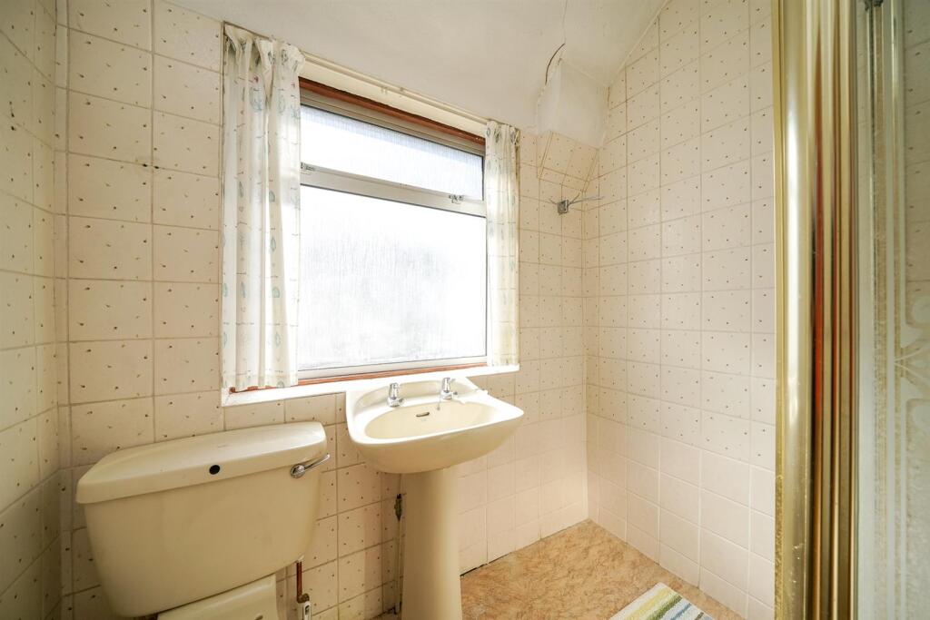 Additional image 17 of Oakwood Drive, St Albans