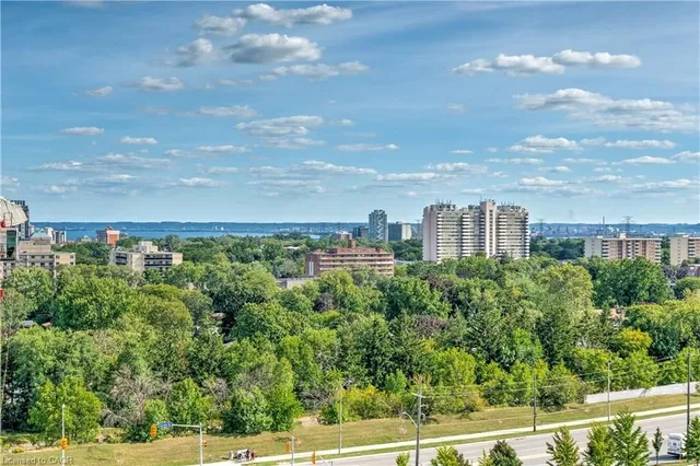 Additional image 22 of 2081 Fairview St Unit 1003