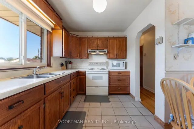 Additional image 5 of 136 Warren Ave