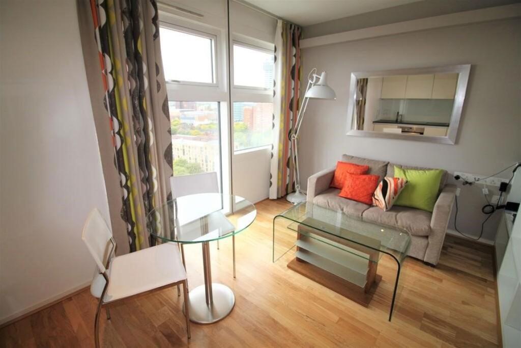 Additional image 5 of The Cube West, Birmingham B1 - 8-8 Viewing