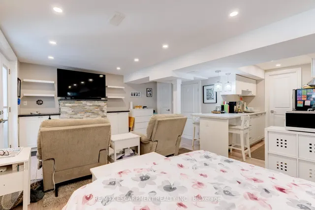 Additional image 29 of 2261 Leominster Dr