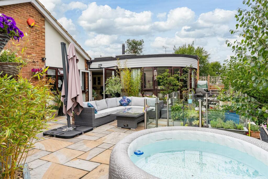 Additional image 18 of Tanglewood, Welwyn