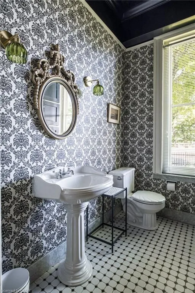 Additional image 8 of 77 Claremont Dr