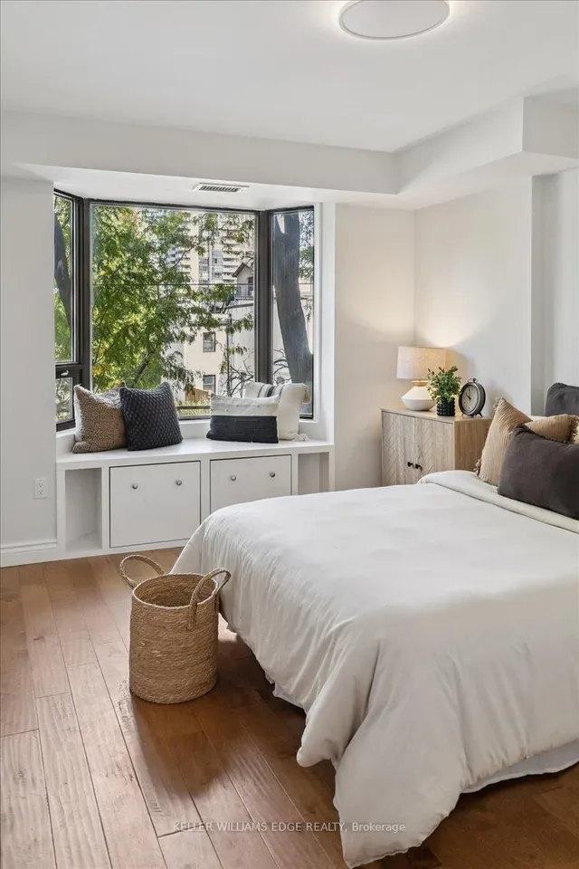 Additional image 37 of 165 Bold St Unit 304