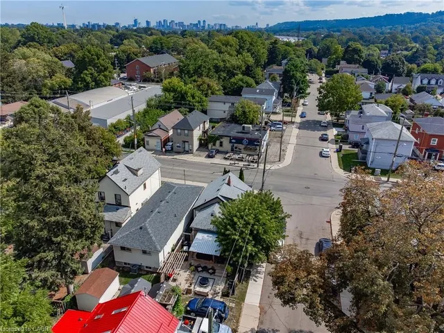 Additional image 27 of 110 Emerson St