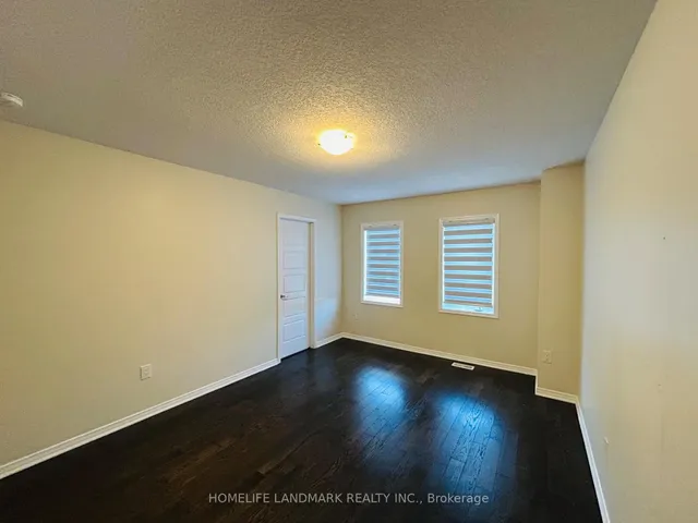 Additional image 32 of 97 Cactus Cres