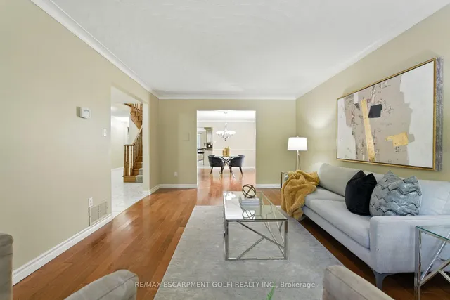 Additional image 7 of 6 Renata Crt