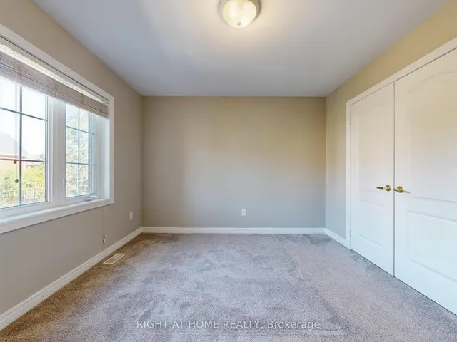 Additional image 35 of 537 Vaughan Crt