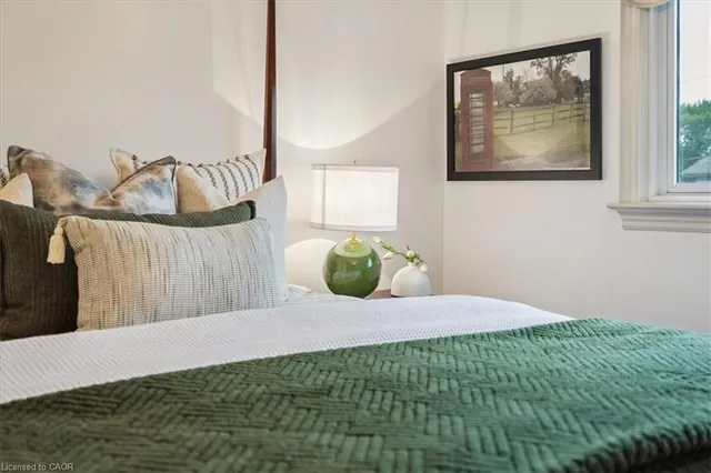 Additional image 21 of 493 Donegal Dr