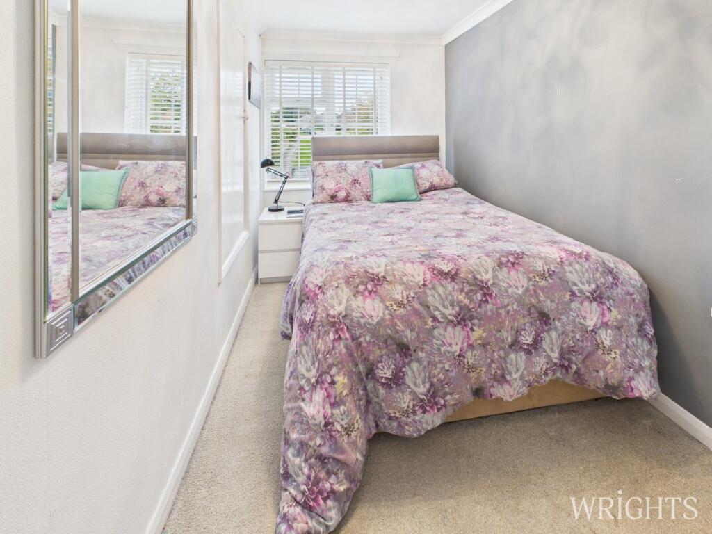 Additional image 18 of Knightsfield, Welwyn Garden City, AL8