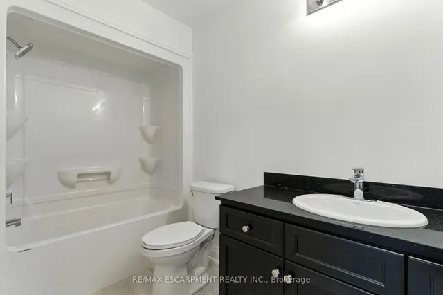 Additional image 40 of 4 Clear Valley Lane