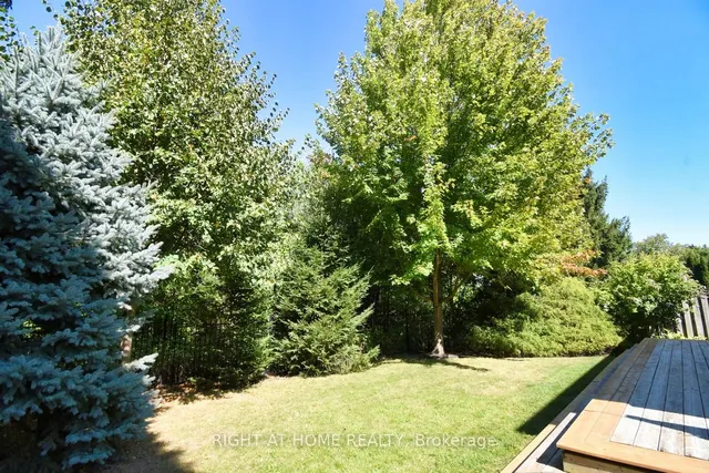 Additional image 41 of 3224 Twin Oaks Cres