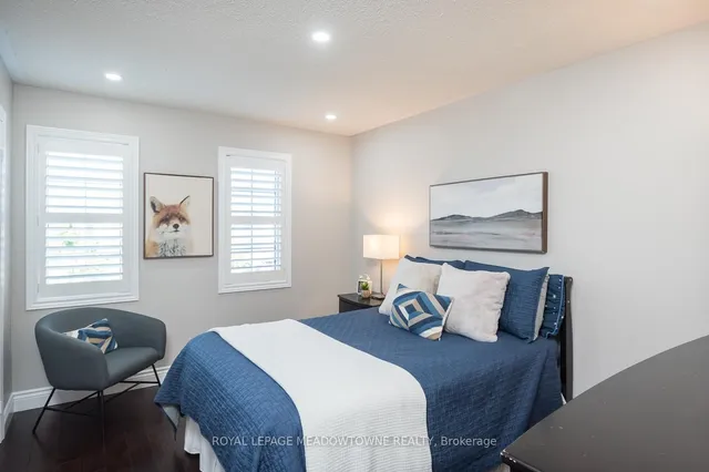 Additional image 18 of 371 Alexander Cres