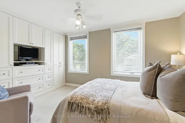 Additional image 20 of 484 John St