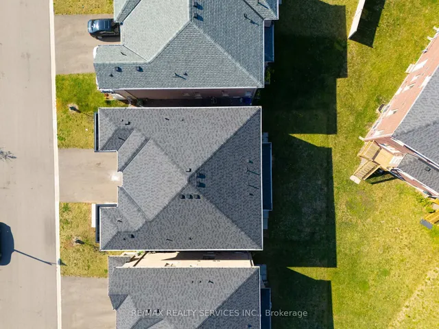 Additional image 43 of 41 Trail Bank Gdns