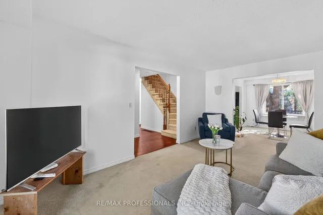 Additional image 9 of 19 Salina Pl