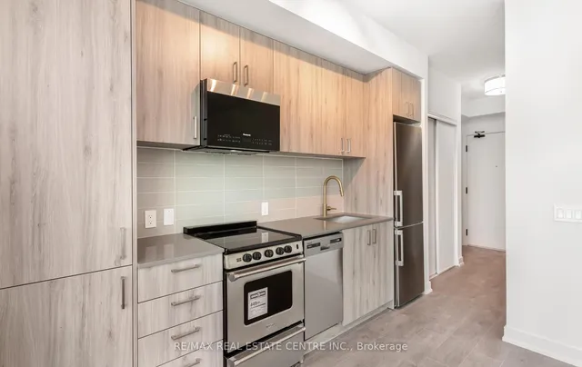 Additional image 4 of 8010 Derry Rd Unit 1701