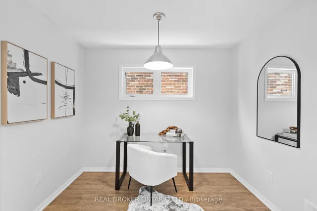 Additional image 38 of 565 Attenborough Terr