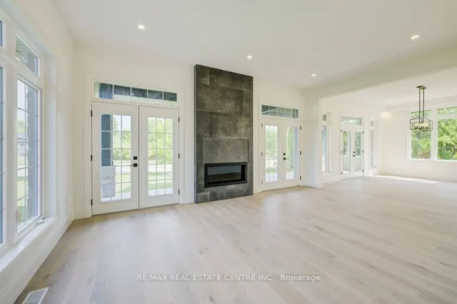 Additional image 9 of 20 Stokes Tr